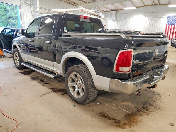 2013 RAM 1500 LARAMIE