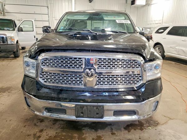 2013 RAM 1500 LARAMIE