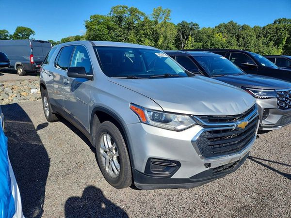2021 CHEVROLET TRAVERSE LS