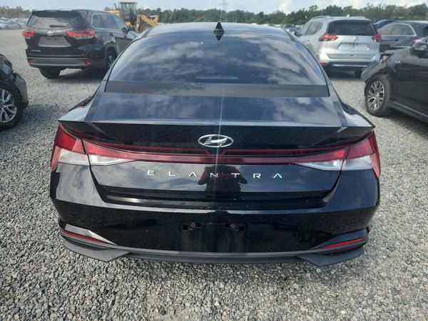 2022 HYUNDAI ELANTRA SEL — DIRR