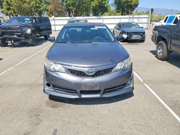 2014 TOYOTA CAMRY — DIRF