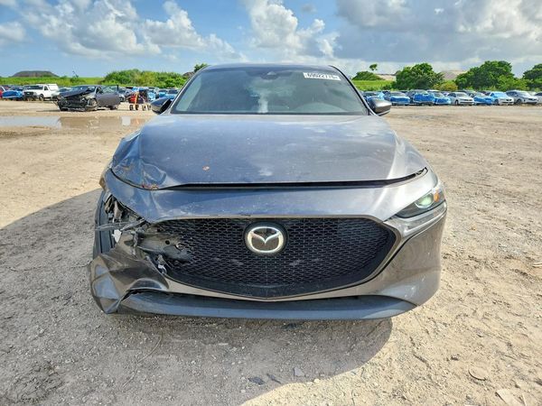 2019 MAZDA 3