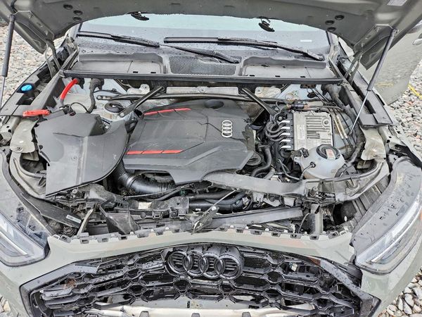 2023 AUDI SQ5 — Engine bay