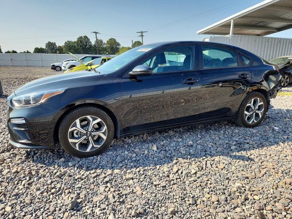 2021 KIA FORTE — Front 3/4