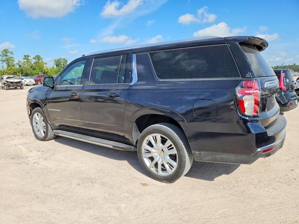 2022 CHEVROLET SUBURBAN High Country