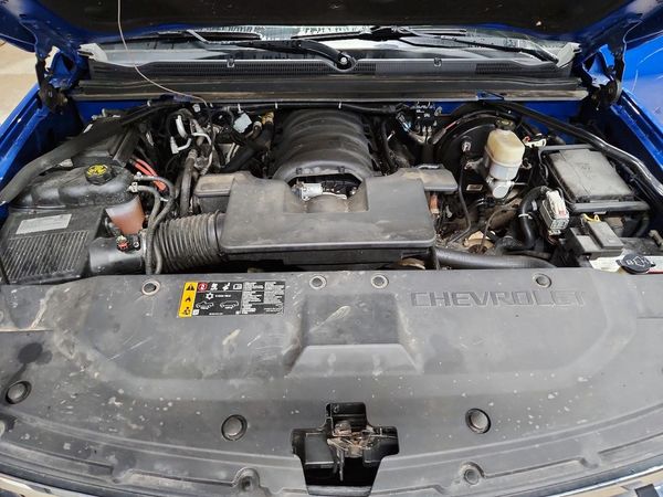 2020 CHEVROLET TAHOE Police Vehicle — Engine bay