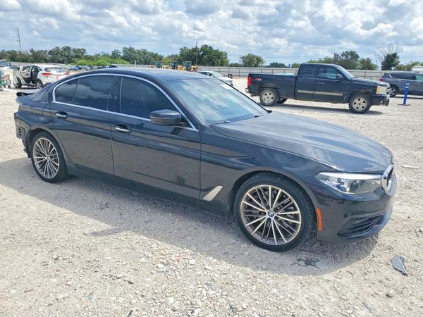 2018 BMW 530 — Passenger 3/4