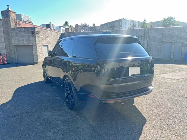 2023 LAND ROVER RANGE ROVER SE