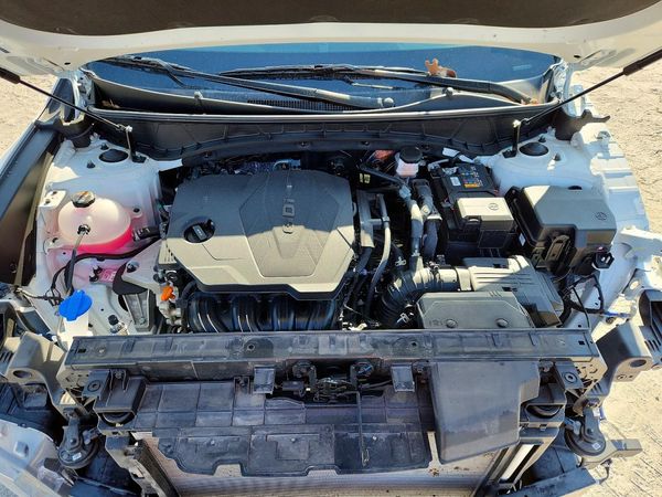 2025 HYUNDAI SANTA CRUZ — Engine bay