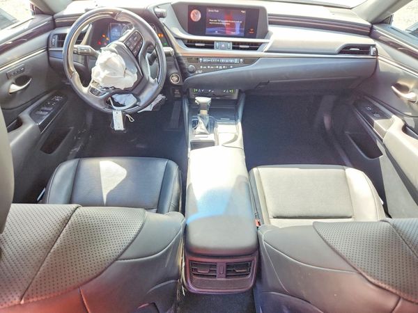 2020 LEXUS ES — CKPT