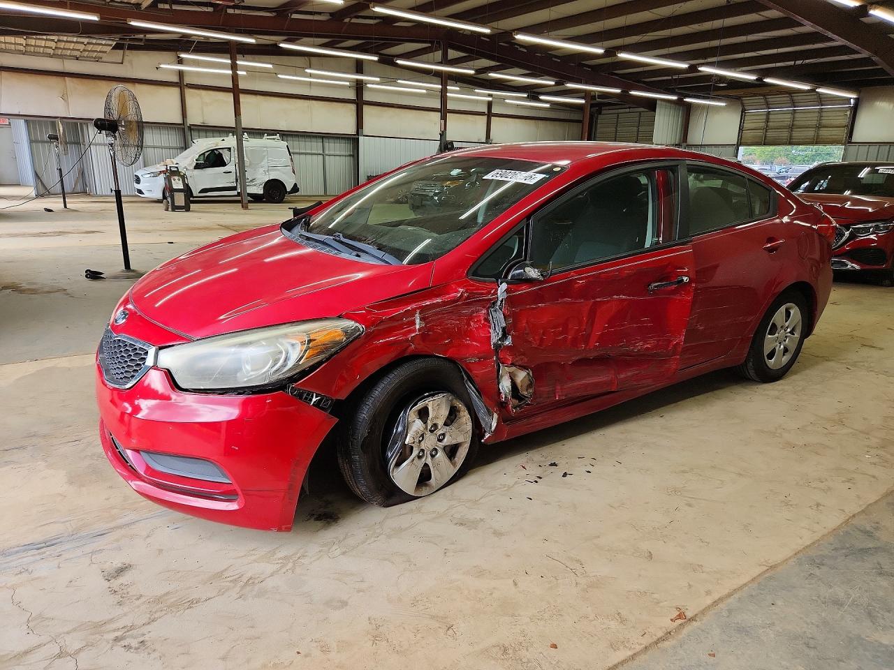 2016 KIA FORTE — Front 3/4