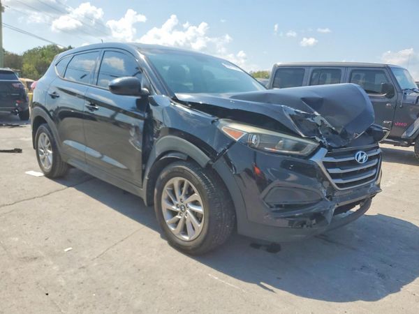 2017 HYUNDAI TUCSON — Passenger 3/4