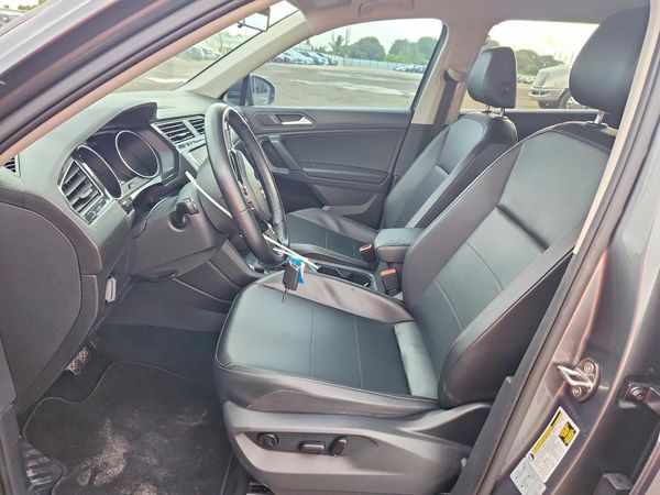 2019 VOLKSWAGEN TIGUAN — DENT