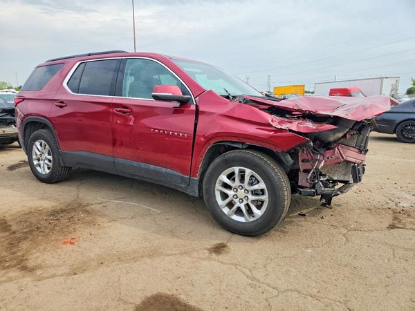 2021 CHEVROLET TRAVERSE LT — Passenger 3/4