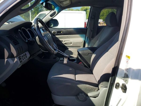 2013 TOYOTA TACOMA Delux — DENT
