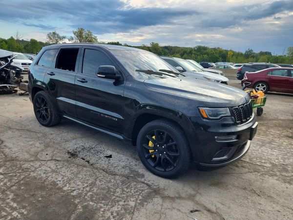 2020 JEEP GRAND CHEROKEE Overland — Passenger 3/4