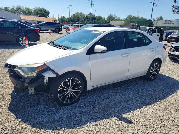2015 TOYOTA COROLLA