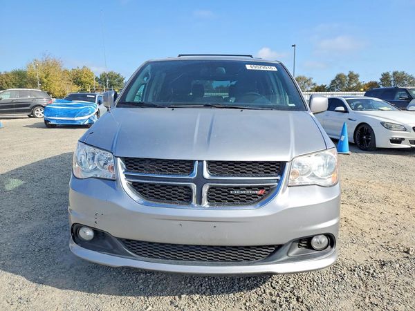 2019 DODGE GRAND CARAVAN SXT — DIRF