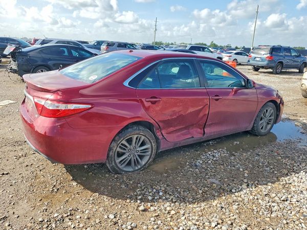 2016 TOYOTA CAMRY