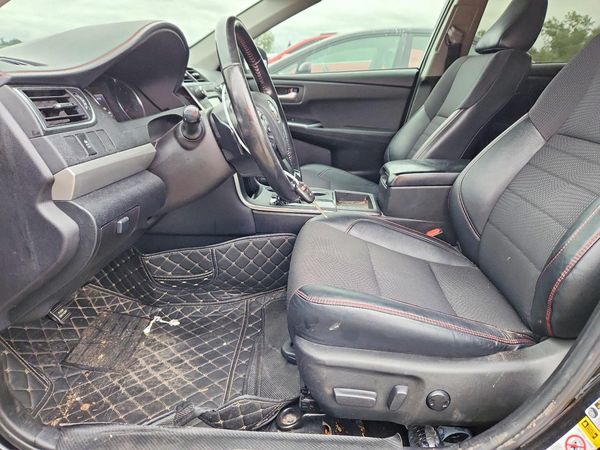 2016 TOYOTA CAMRY — DENT