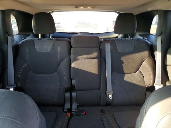 2017 JEEP CHEROKEE — SUVN