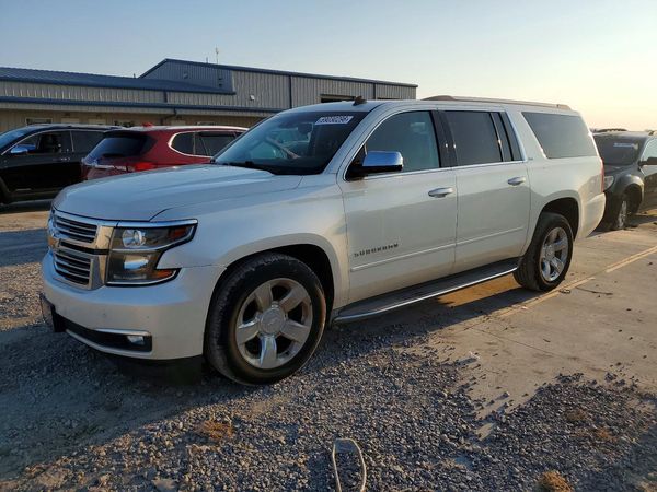 2015 CHEVROLET SUBURBAN — DSFA — Front 3/4