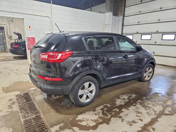 2013 KIA SPORTAGE LX