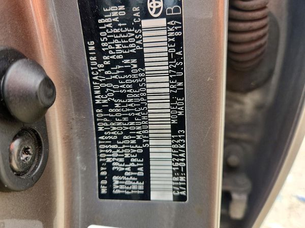 2018 TOYOTA COROLLA — VINS