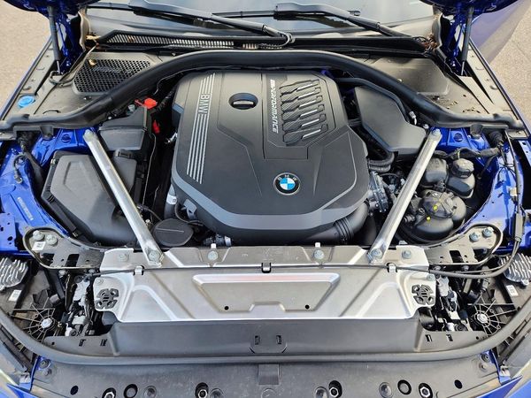2024 BMW M440XI — Engine bay