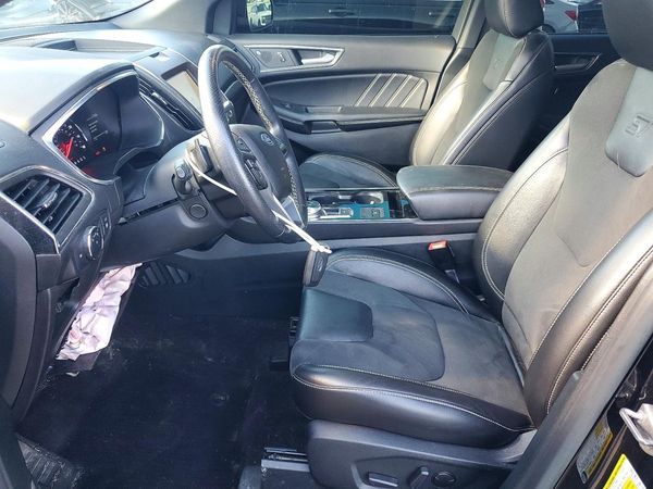 2020 FORD EDGE — DENT