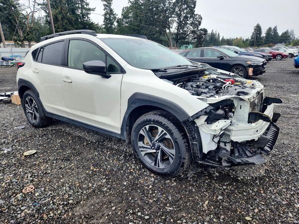 2024 SUBARU CROSSTREK Premium — Passenger 3/4