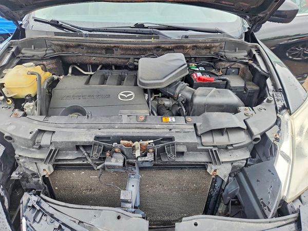 2012 MAZDA CX-9 Touring/GS — Engine bay