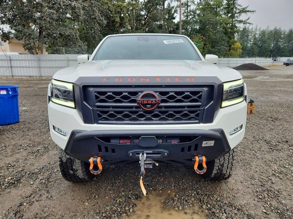 2024 NISSAN FRONTIER