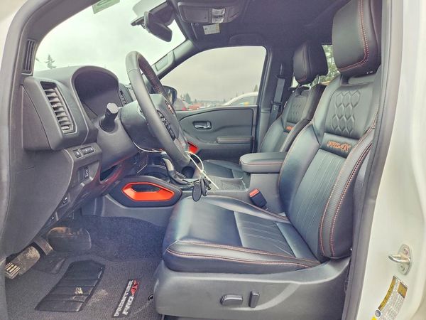 2024 NISSAN FRONTIER