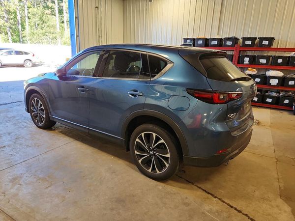 2023 MAZDA CX-5 Premium Package