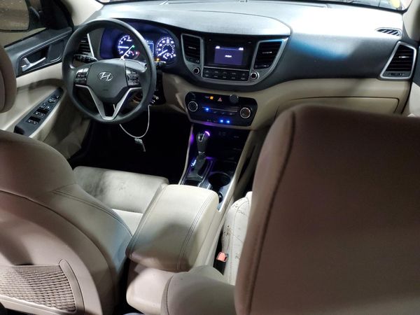 2017 HYUNDAI TUCSON