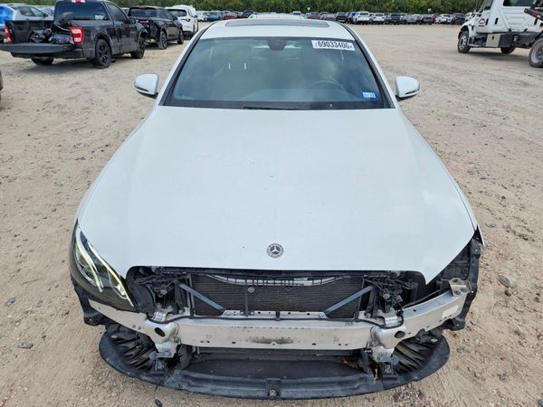 2018 MERCEDES-BENZ E-CLASS E300