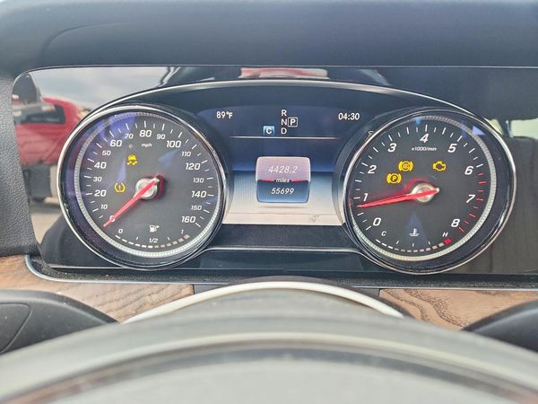 2018 MERCEDES-BENZ E-CLASS E300