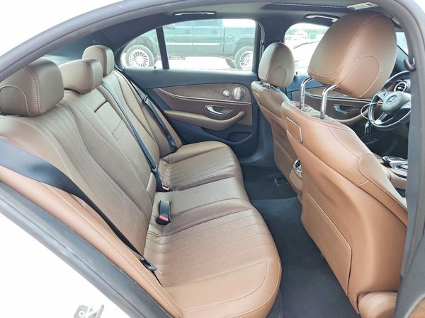2018 MERCEDES-BENZ E-CLASS E300
