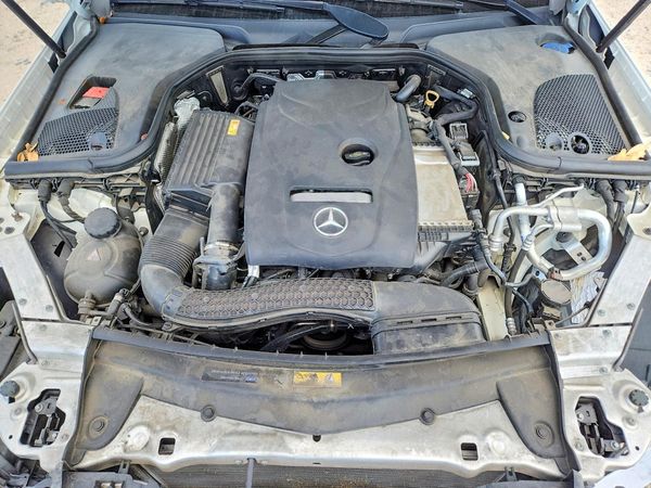 2018 MERCEDES-BENZ E-CLASS E300