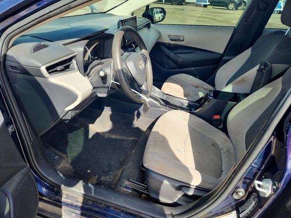 2022 TOYOTA COROLLA — DENT