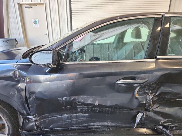 2021 HYUNDAI SONATA SEL Plus — DENT
