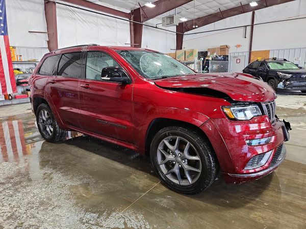 2020 JEEP GRAND CHEROKEE — Passenger 3/4