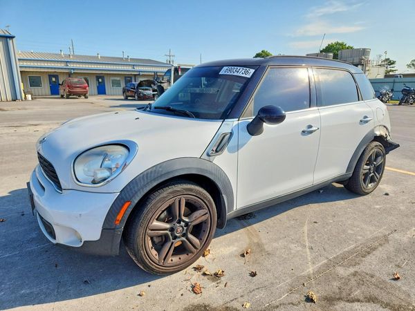 2014 MINI COOPER — Front 3/4