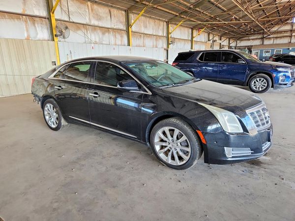 2014 CADILLAC XTS Luxury