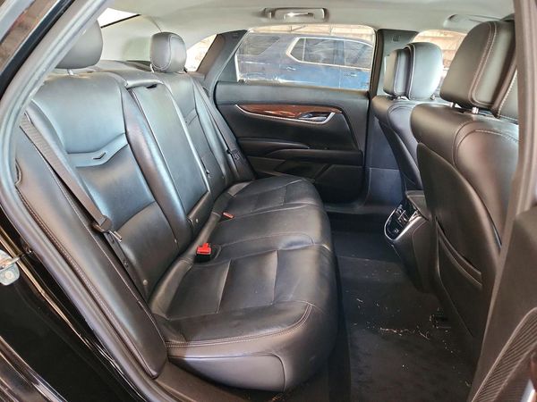 2014 CADILLAC XTS Luxury