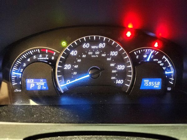 2013 TOYOTA CAMRY — ODOM