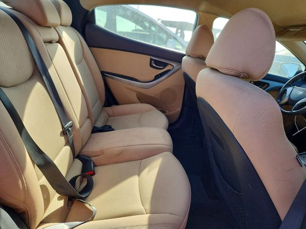 2013 HYUNDAI ELANTRA
