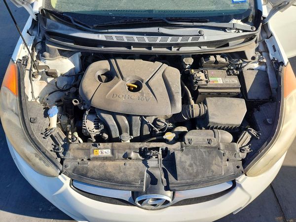 2013 HYUNDAI ELANTRA