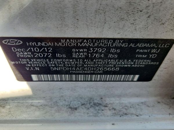 2013 HYUNDAI ELANTRA